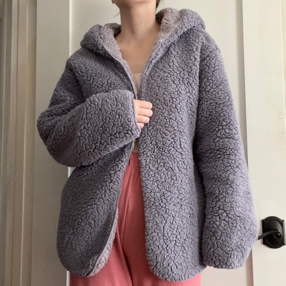 NWOT Love Tree Reversible Cozy Oversized Sherpa Jacket with Hood - Picture 2 of 6